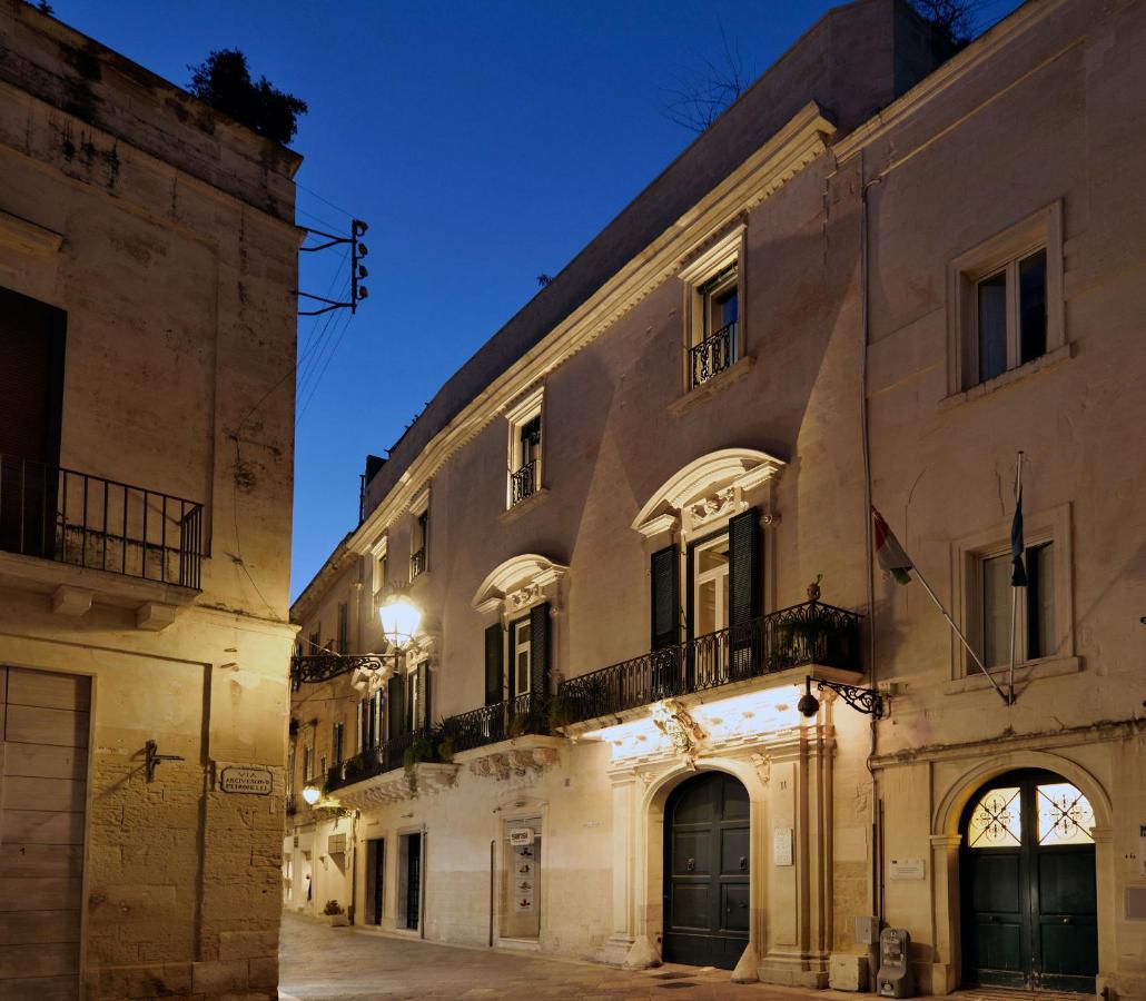 Bed and Breakfast Palazzo Rollo Лечче Екстер'єр фото