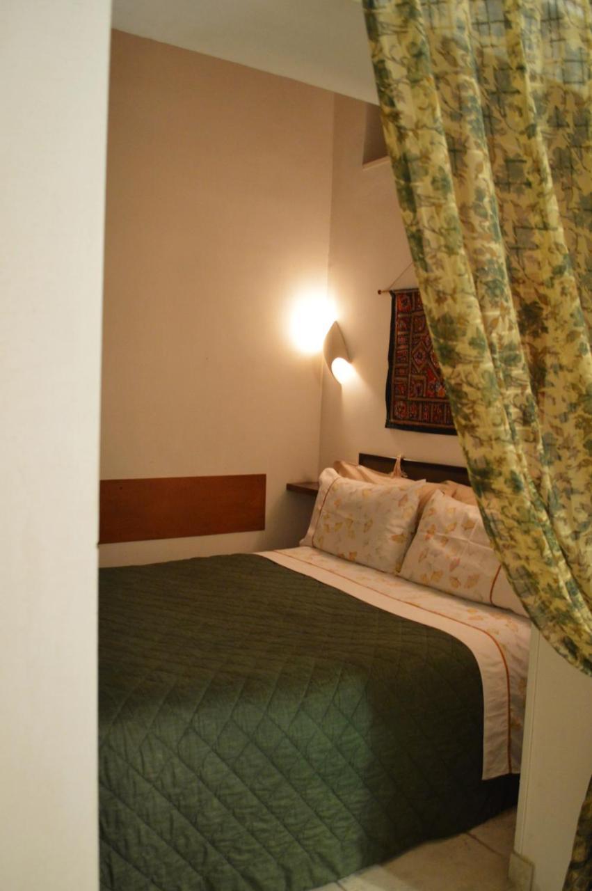 Bed and Breakfast Palazzo Rollo Лечче Екстер'єр фото